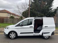 FORD TRANSIT COURIER