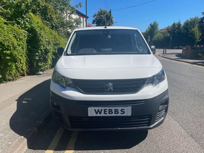 PEUGEOT PARTNER