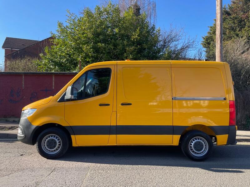 MERCEDES-BENZ SPRINTER