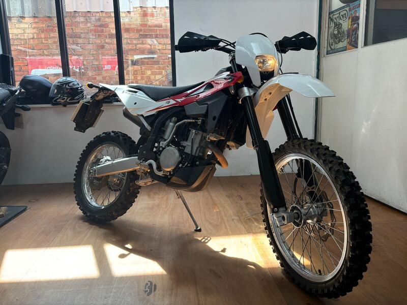 HUSQVARNA TE