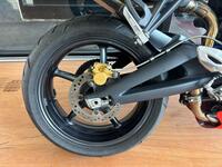 TRIUMPH STREET TRIPLE 675