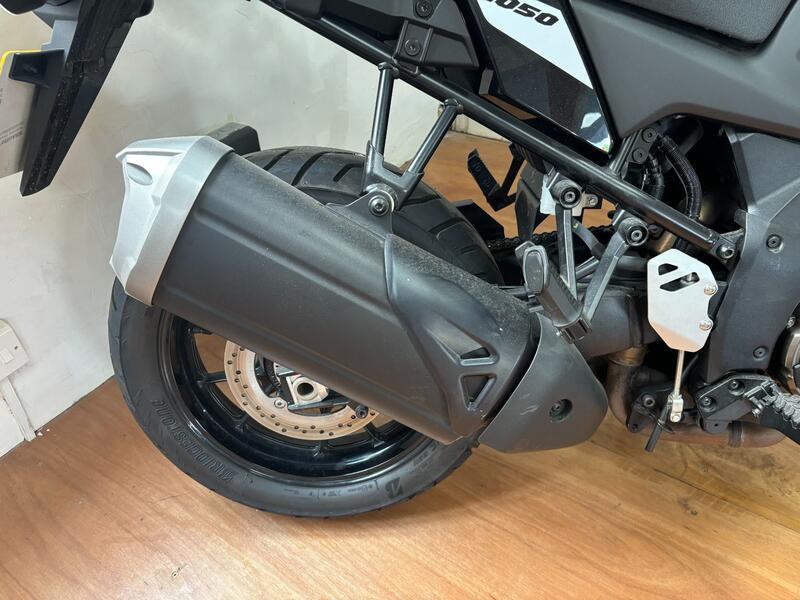 SUZUKI DL